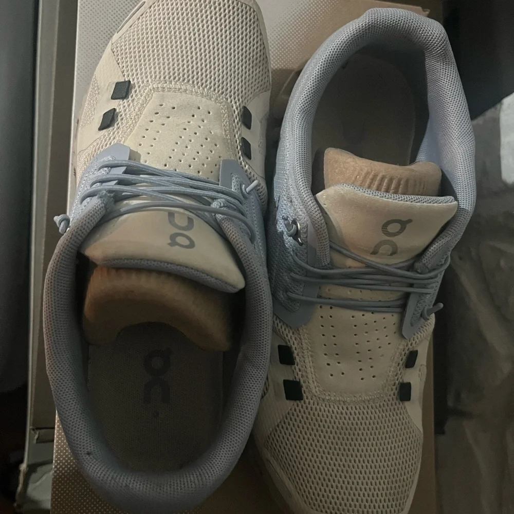 On Running Cloud 5 Women’s Running Shoes - Nimbus/Moon - Picture 3 of 6